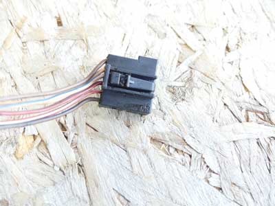 Mercedes Black 6 Pin 6 Wire Connector 03854571283